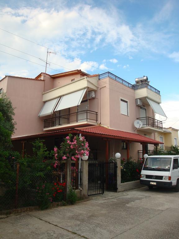Filaktos Studios Skala Sotiros Buitenkant foto